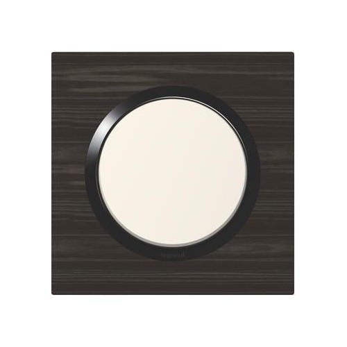Plaque de finition simple carrée effet bois ébène avec bague noire brillante Legrand Dooxie Réf: 600881